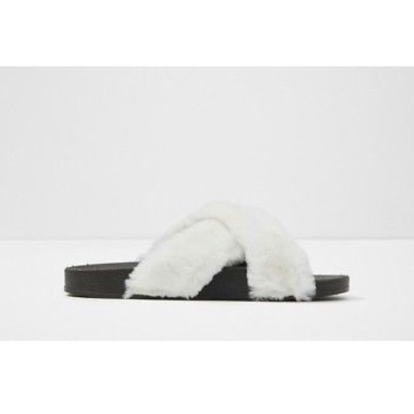 🌸SALE🌸 New ALDO Fur Slides - Picture 5 of 8